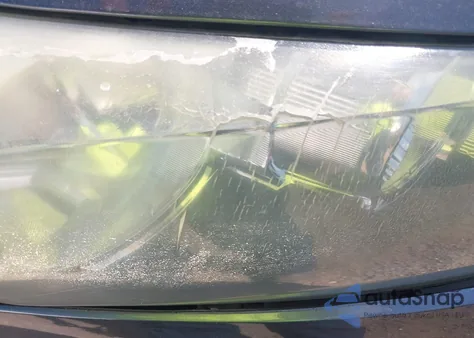 2009 Honda Accord 2.4 Ex-L from USA, damaged, VIN 1HGCP26859A000831